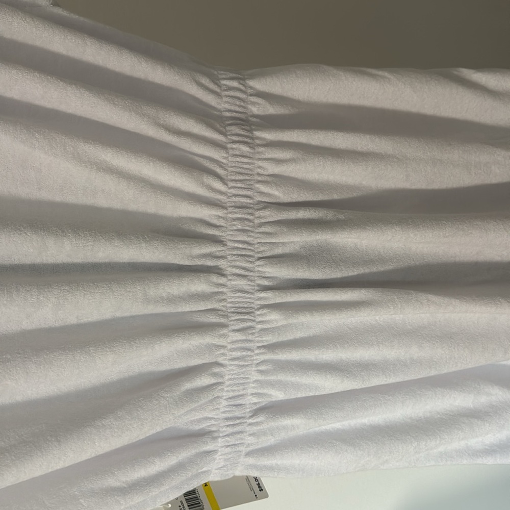 Beach Cover Up - Picture 5 of 7